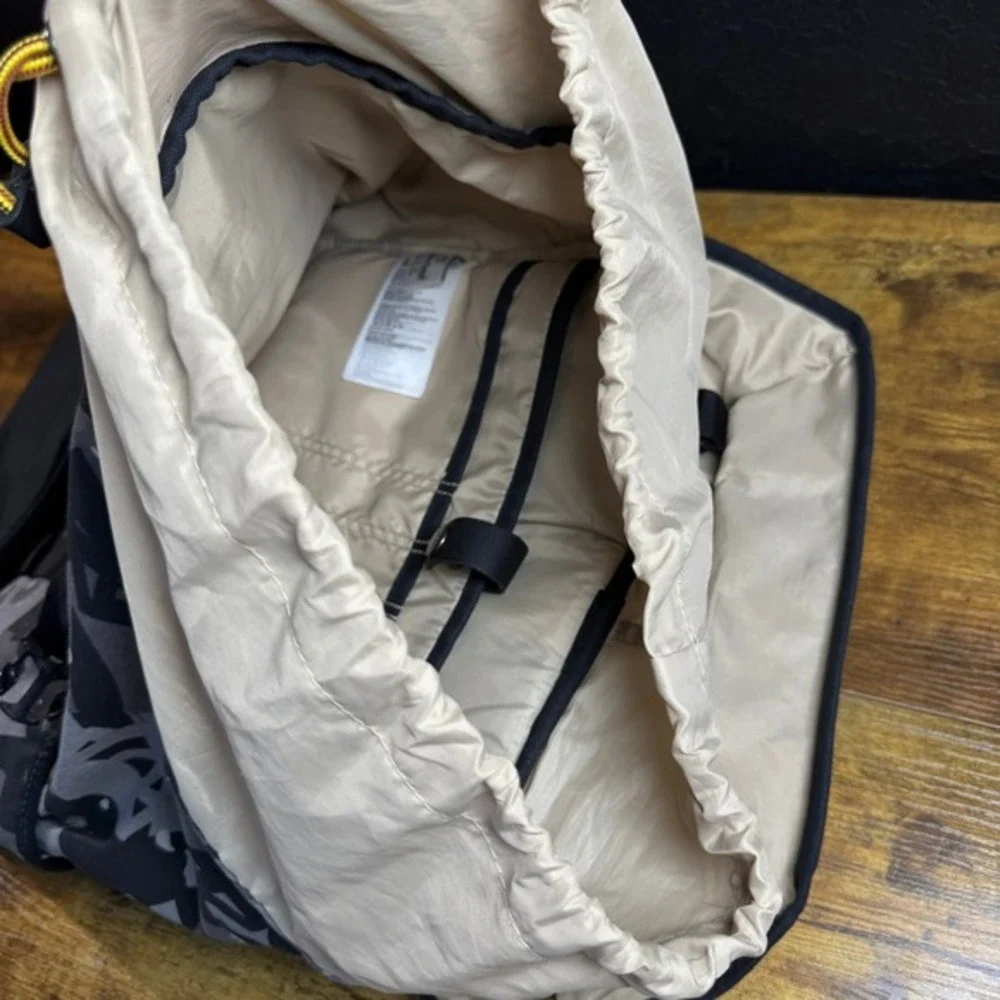 Timberland Graphic‎ Pattern Grey Black Canvas Rucksack Backpack Mens OS